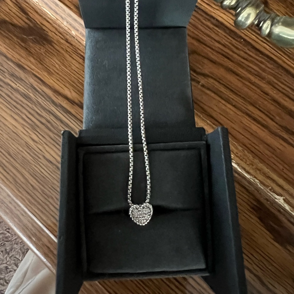 David yurman heart necklace